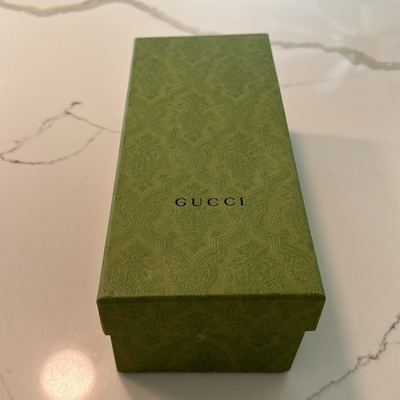 GUCCI women’s interlocking G cut-out slide sandal - Picture 7 of 11